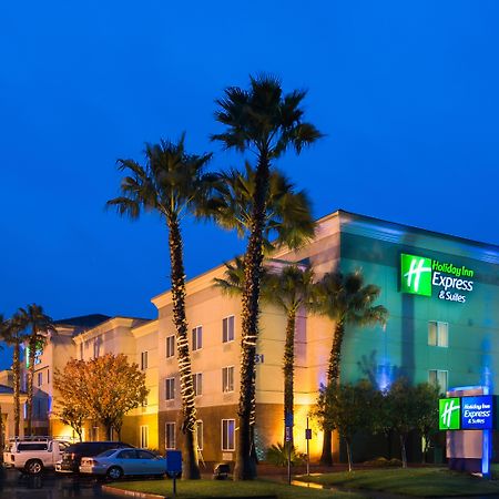 Holiday Inn Express Hotel & Suites Vacaville By Ihg Екстериор снимка