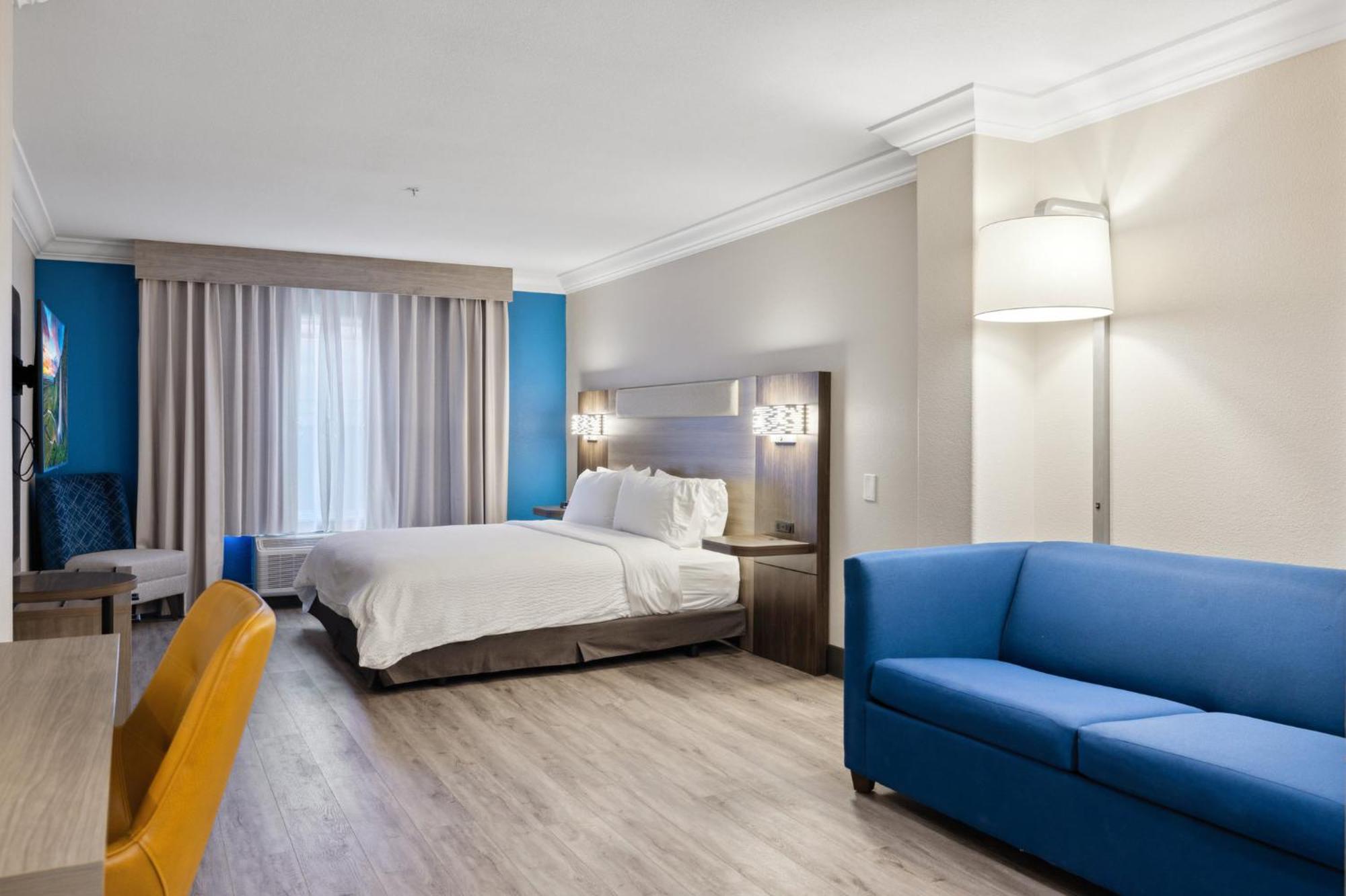 Holiday Inn Express Hotel & Suites Vacaville By Ihg Екстериор снимка